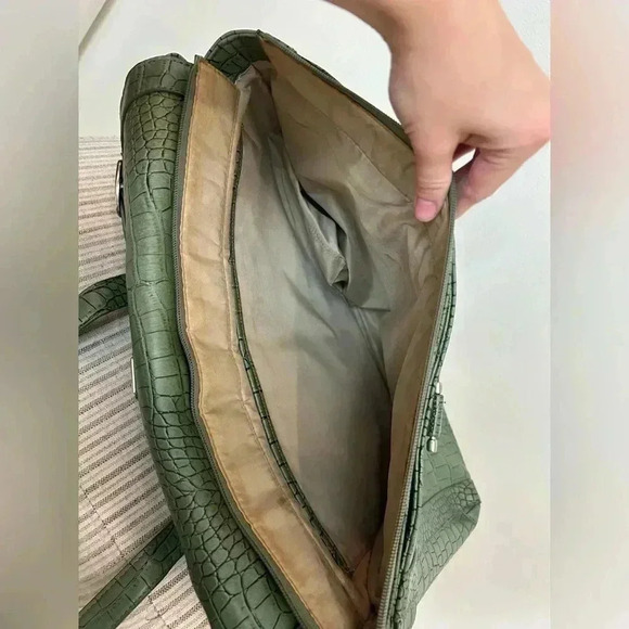 DIANE VON FURSTENBURG Vintage briefcase laptop bag leather embossed purse - Picture 12 of 12